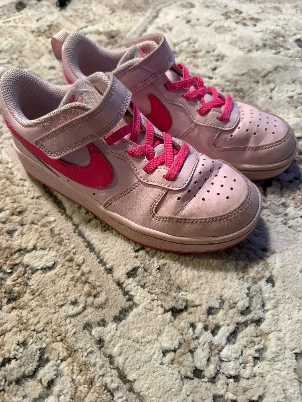 Nike Kids Light Pink Sneakers with Hot Pink Swoosh and Laces